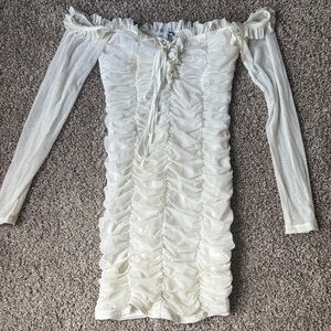 Elegant Off-Shoulder White Ruched mini Dress